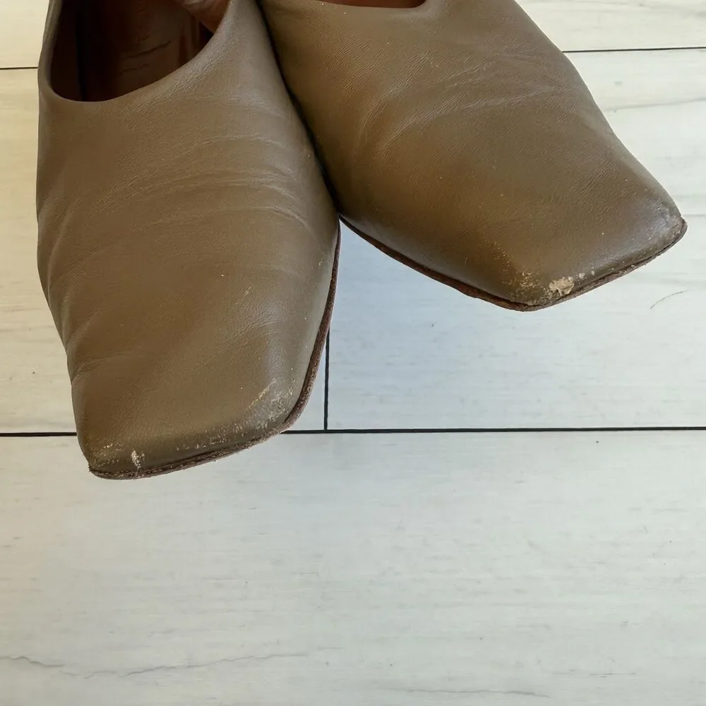 Lafayette 148 New York Nappa Leather Square Toe Pumps Olive Green Size 40 Chunky